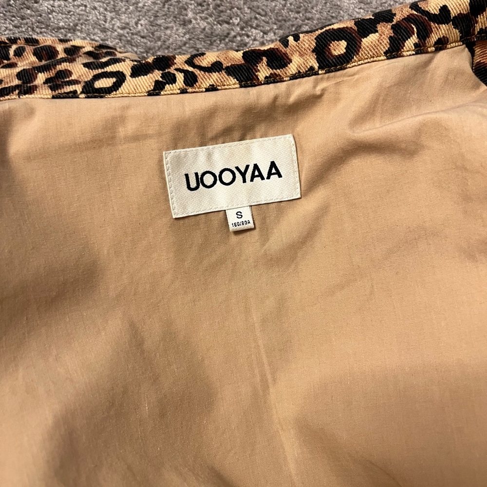 Leopard Print Utility Jacket - Picture 2 of 5